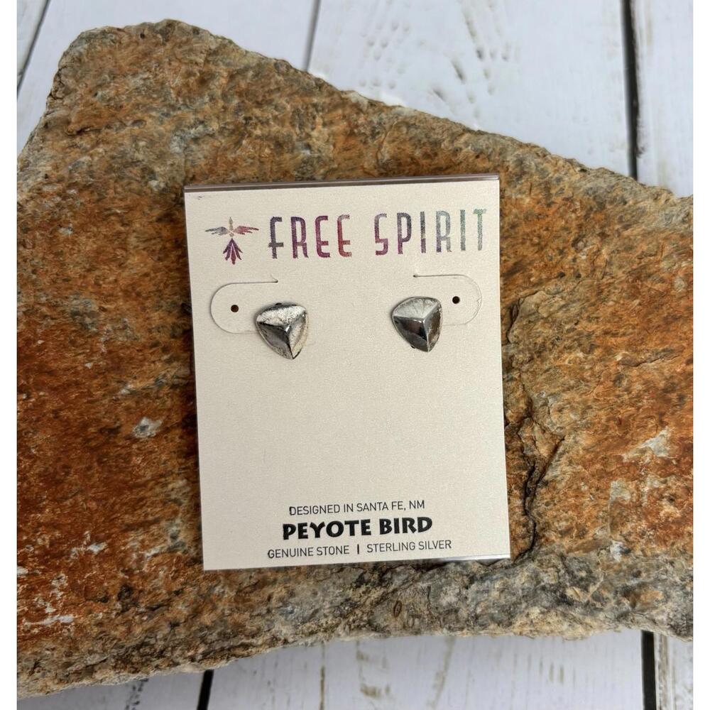 NEW Peyote Bird Sterling Silver Pyramid Stud Earrings‎ J045